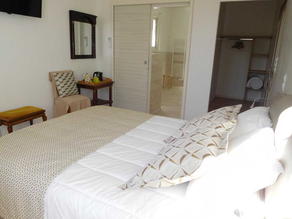 Villa Marguerite 히에레 외부 사진